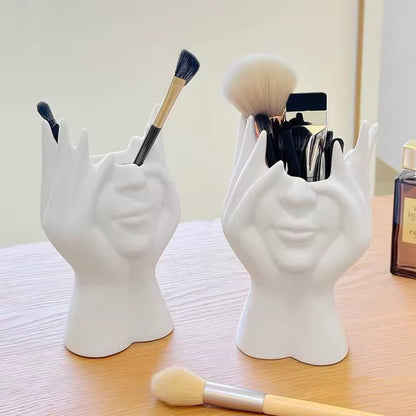 Modern Sculptural Face Vase – Unique Living Room Decoration