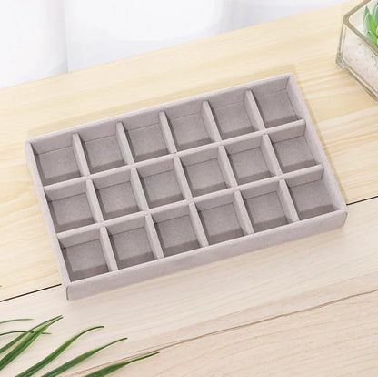 18 Grid Soft Velvet Jewelry Storage Organizer Tray